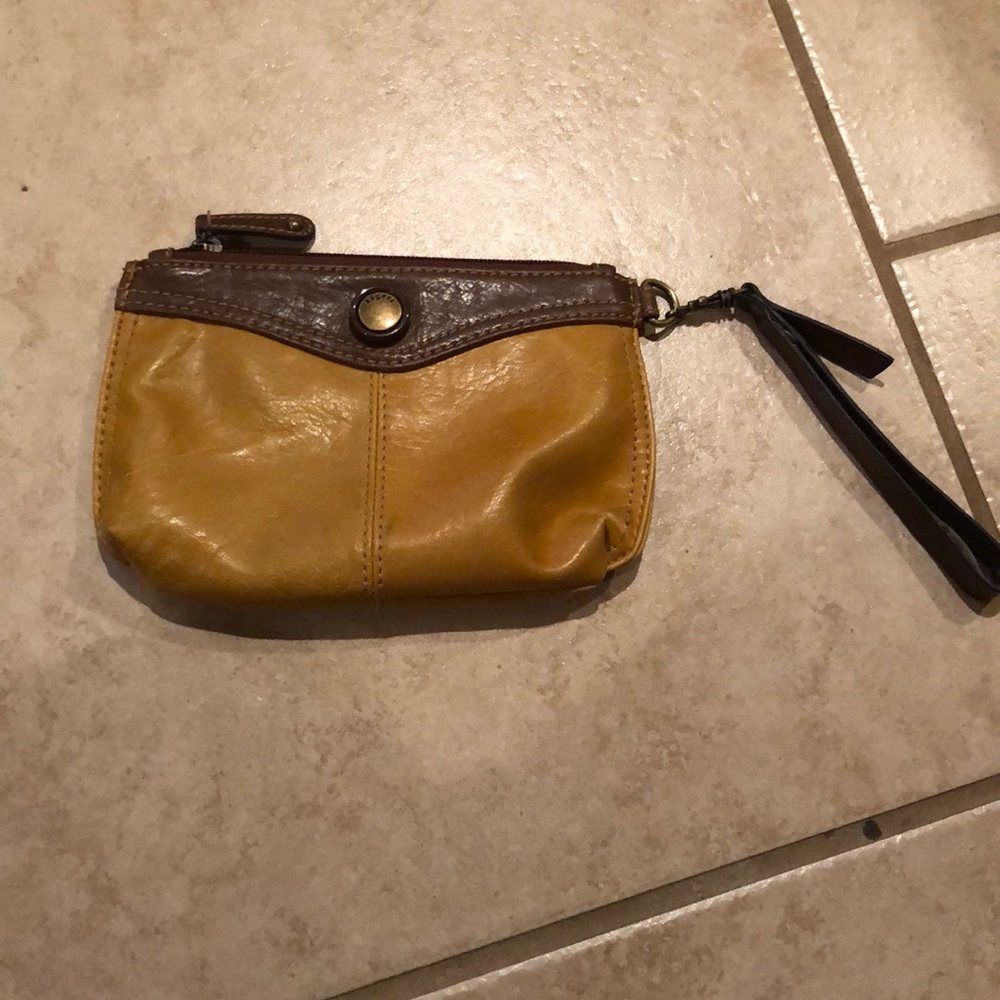 Small clutch